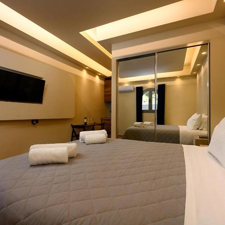 Seven Keys Luxury Suites Achilleion Bagian luar foto
