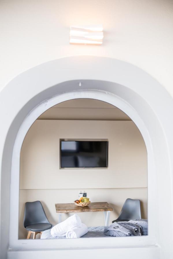 Seven Keys Luxury Suites Achilleion Bagian luar foto